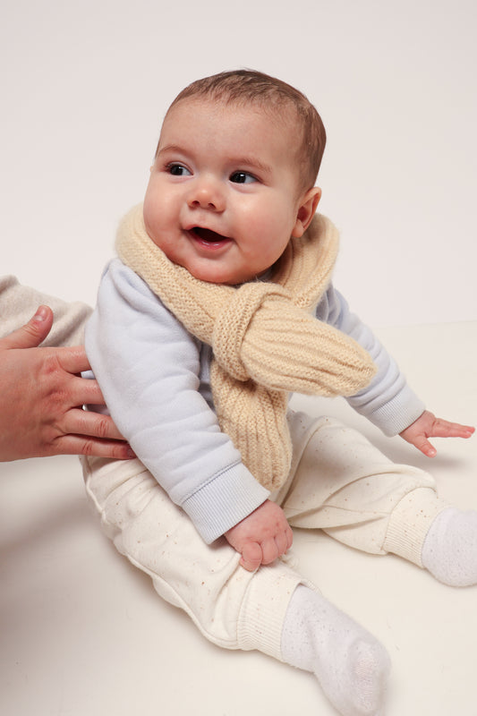 Yarn Winter Scarf - White