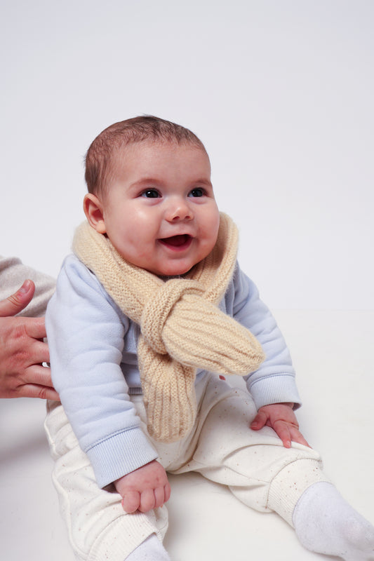 Yarn Winter Scarf - White